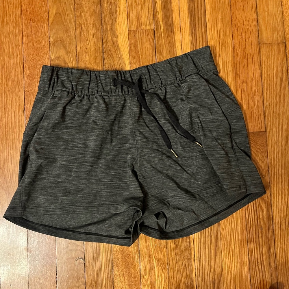 Lululemon athletic shorts and other pockets
